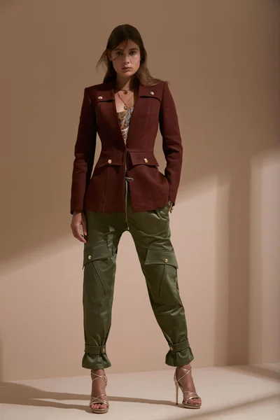 Look 11